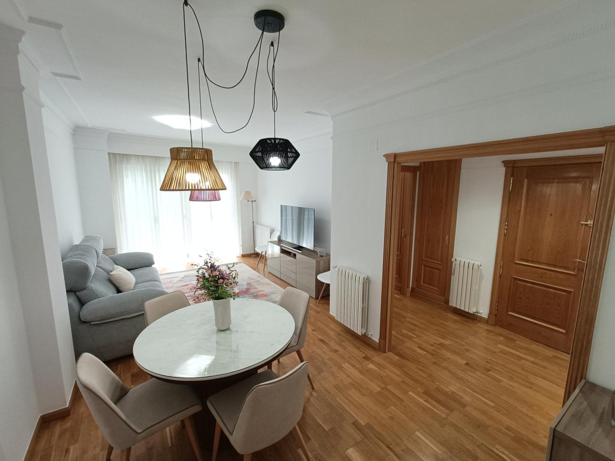 Piso En Pleno Centro De Albacete Con Garaje Appartement Buitenkant foto
