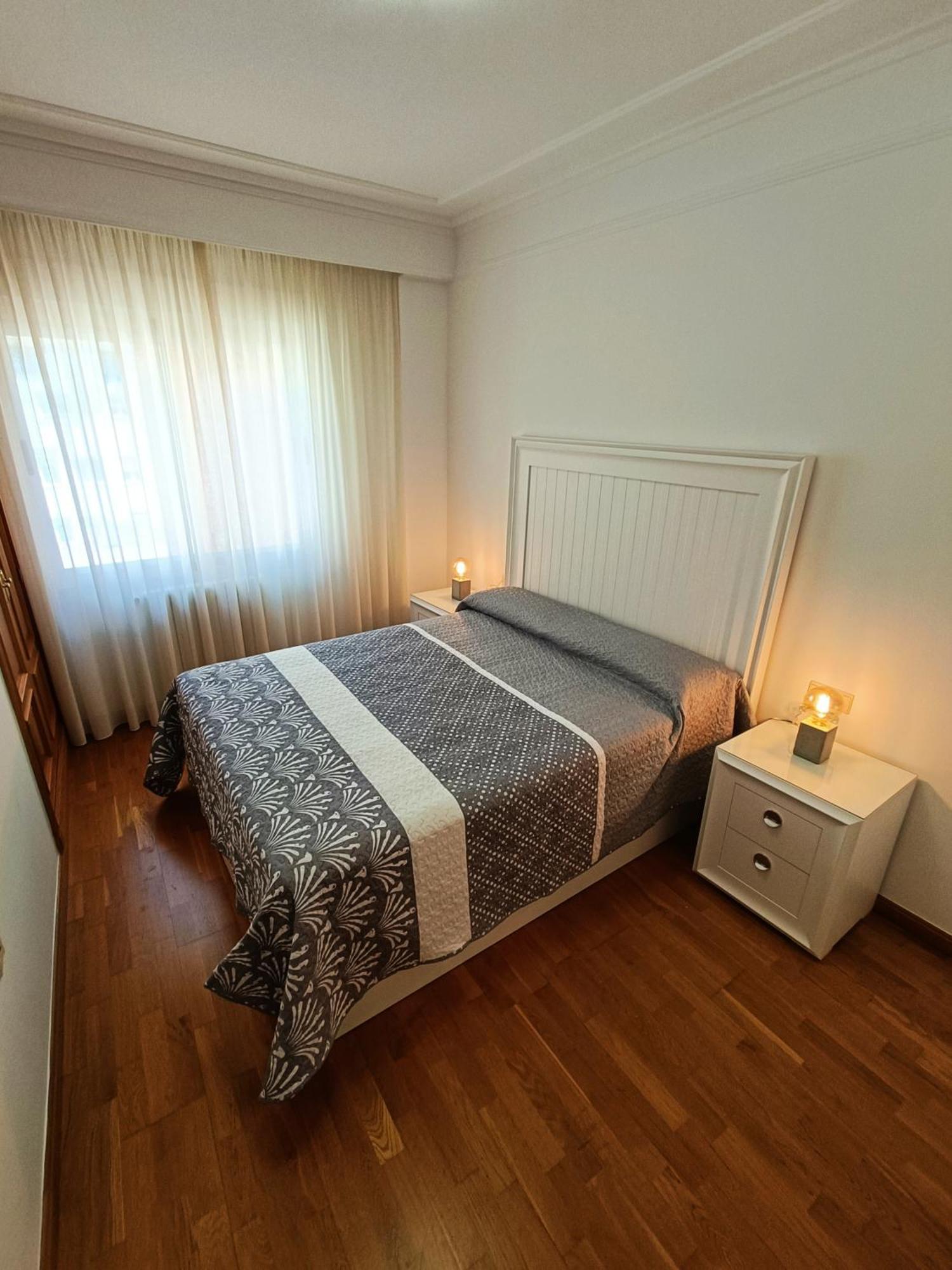 Piso En Pleno Centro De Albacete Con Garaje Appartement Buitenkant foto