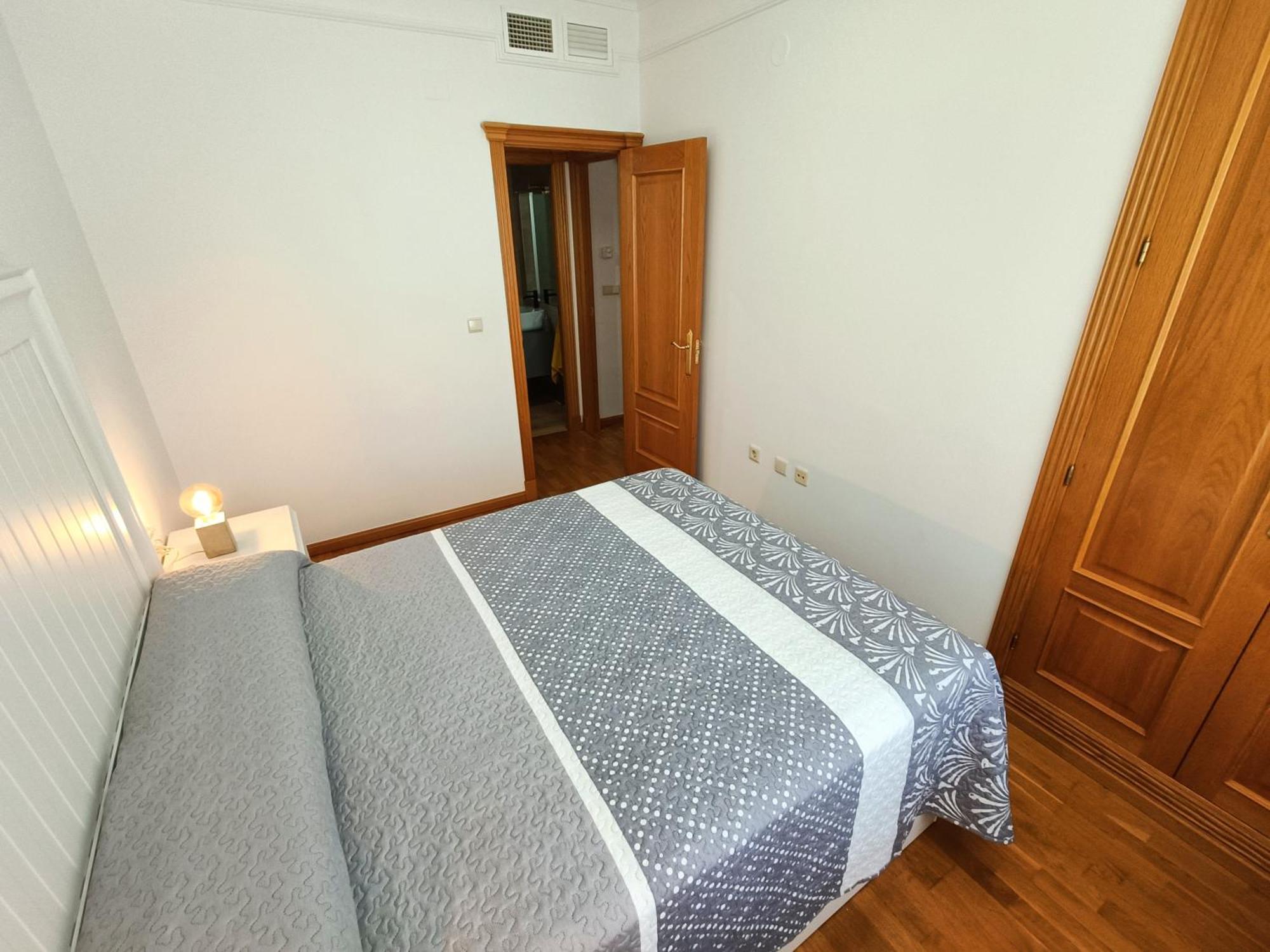 Piso En Pleno Centro De Albacete Con Garaje Appartement Buitenkant foto