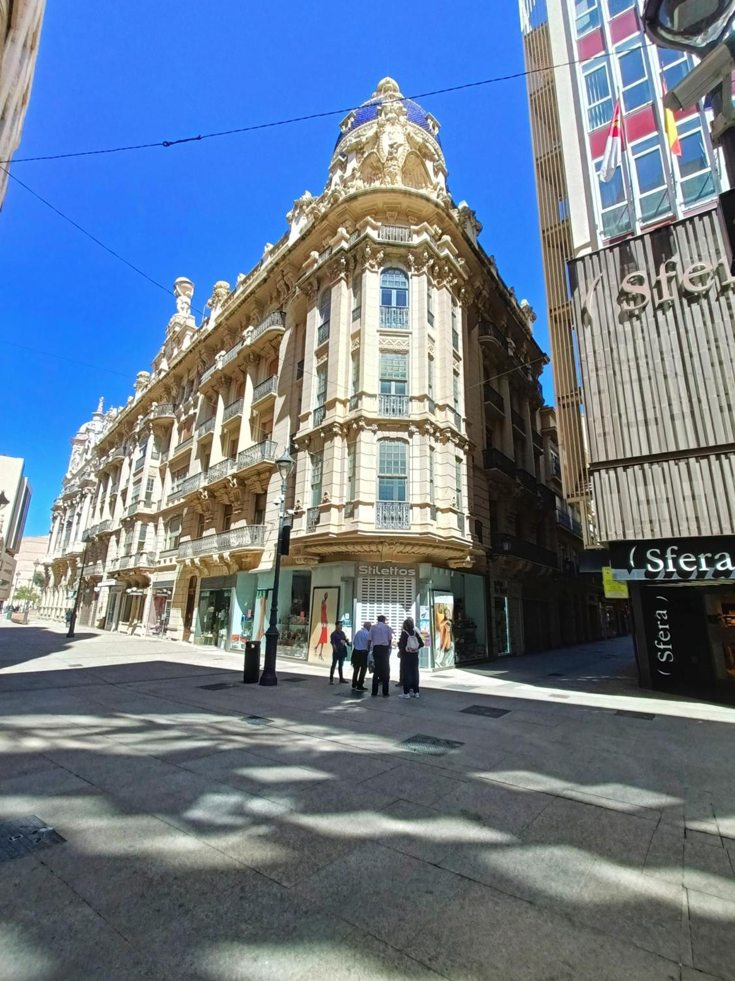 Piso En Pleno Centro De Albacete Con Garaje Appartement Buitenkant foto